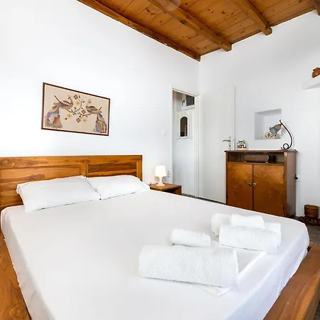 Superb Historic Cycladean With View In Paros! * باروس